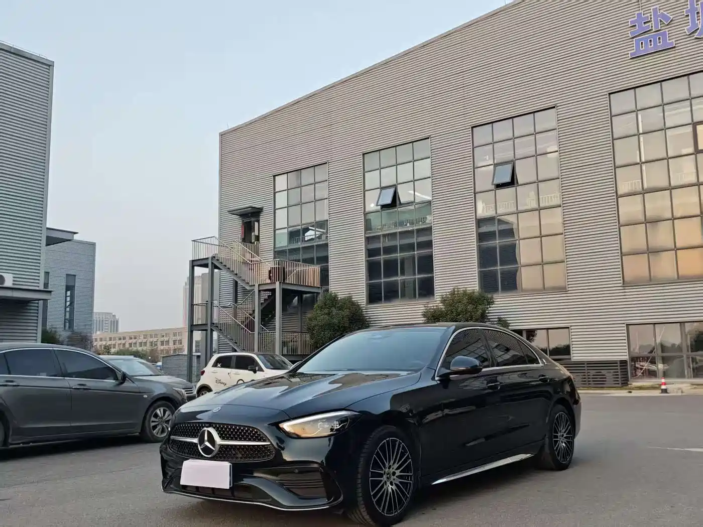 Mercedes-Benz C-Class 2023 C 200 L Sport