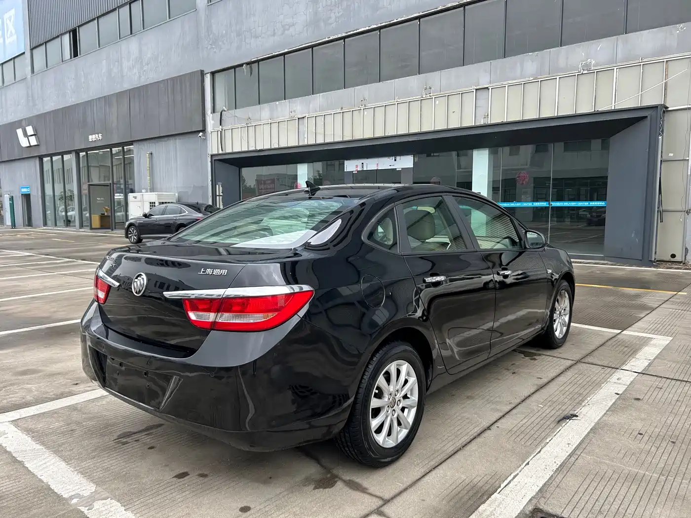 Buick Excelle 2013 GT 1.6L Automatic Fashion Edition фото 5