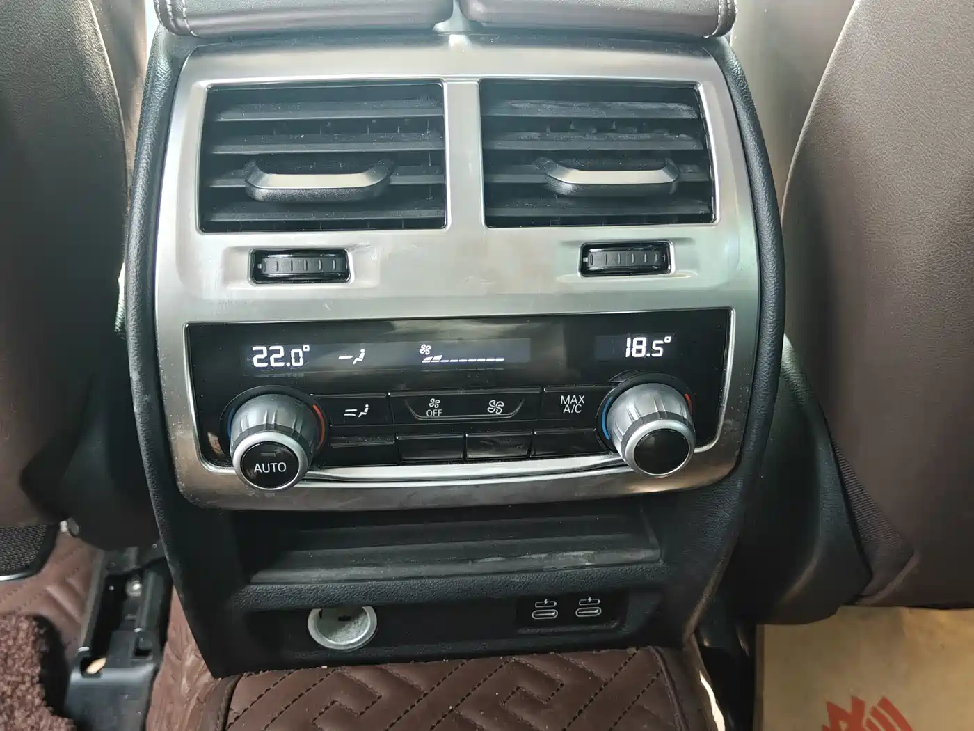 BMW 5 Series 2020 530Li Premium Luxury Package фото 10