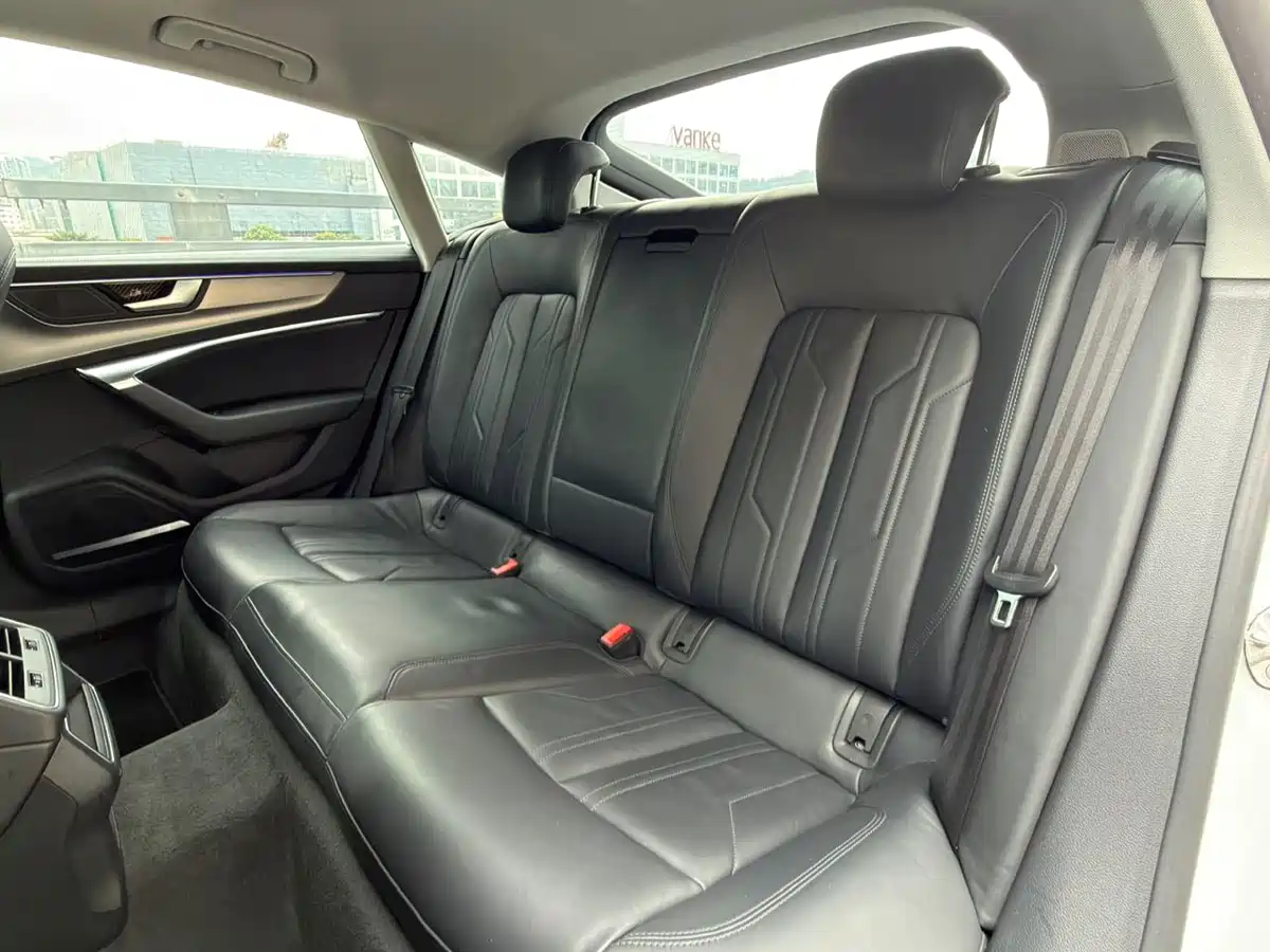 Audi A7 2020 45 TFSI Premium Selection фото 12