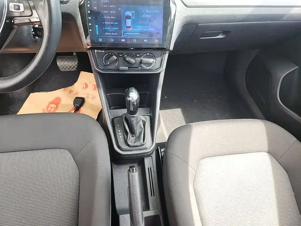 Volkswagen Jetta 2017 1.5L Automatic Fashion фото 14