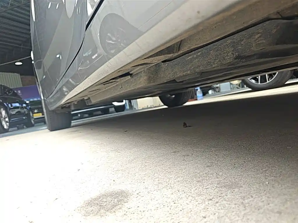Toyota Avalon 2019 2.0L Luxury Edition (China VI) фото 21