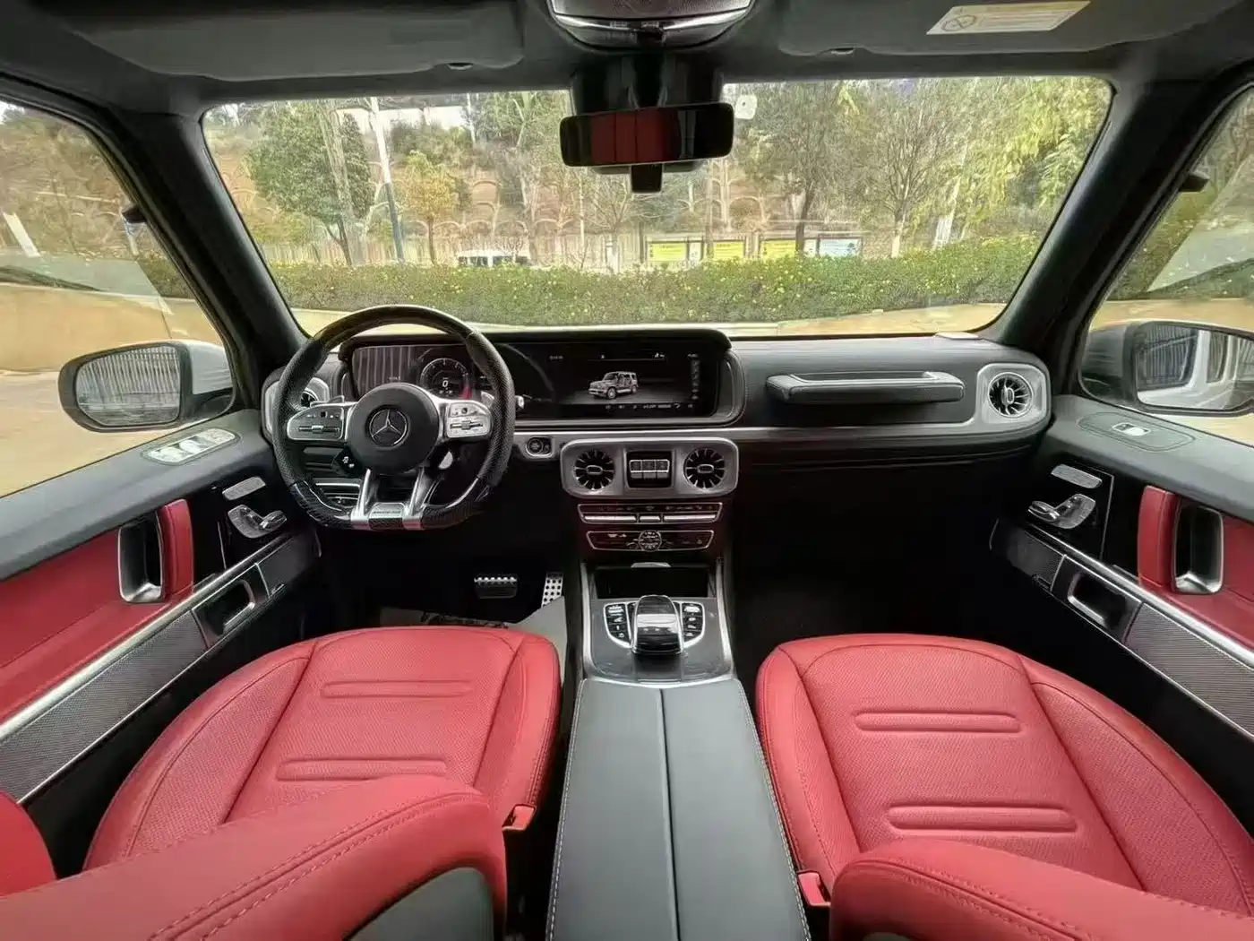 MERCEDES-BENZ G-CLASS