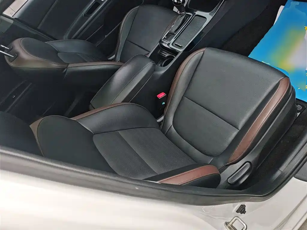 Kia Kaishen 2017 1.8L Automatic GLS фото 25