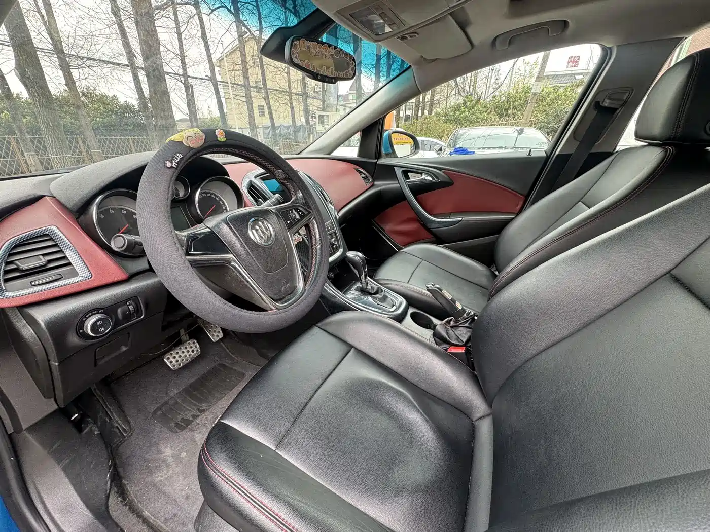 Buick Excelle 2010 XT 1.6T New Edge Sport Edition фото 7