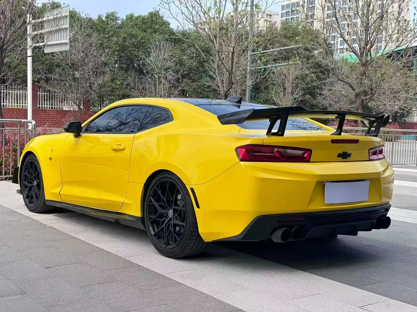 Chevrolet Camaro 2017 2.0T RS фото 7