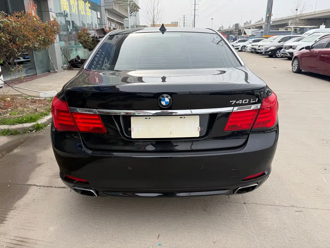 BMW 7 Series 2009 740Li Premium фото 5