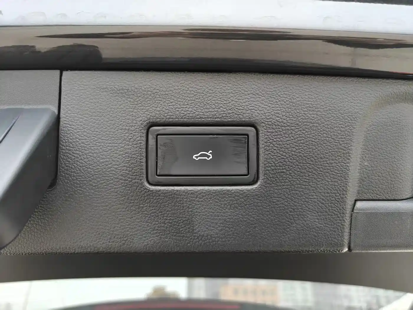 Volkswagen Tayron 2022 280TSI 2WD Luxury Smart Connect Edition фото 18