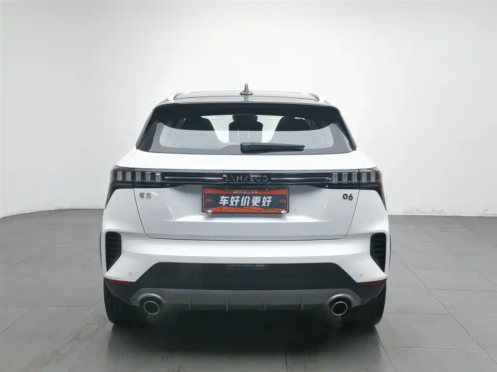 Lynk & Co 06 2020 1.5T Halo фото 4