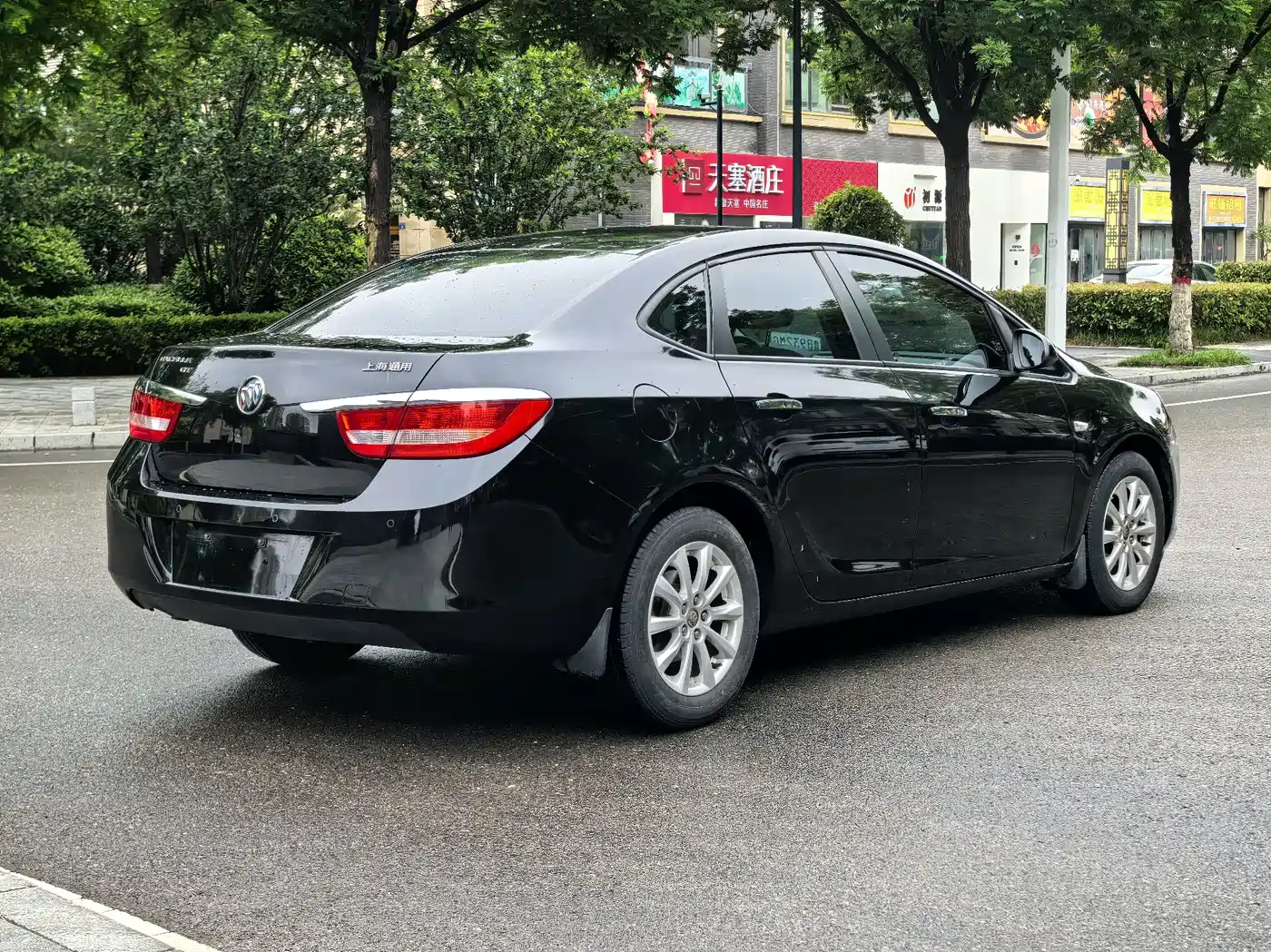 Buick Excelle 2013 Model GT 1.6L Manual Progressive фото 4