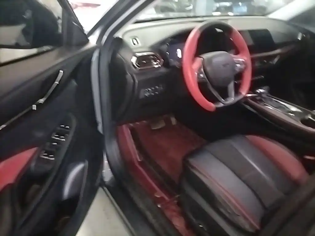 Changan Oshan Changan Oushang X5 2022 2021 1.5T DCT Flagship