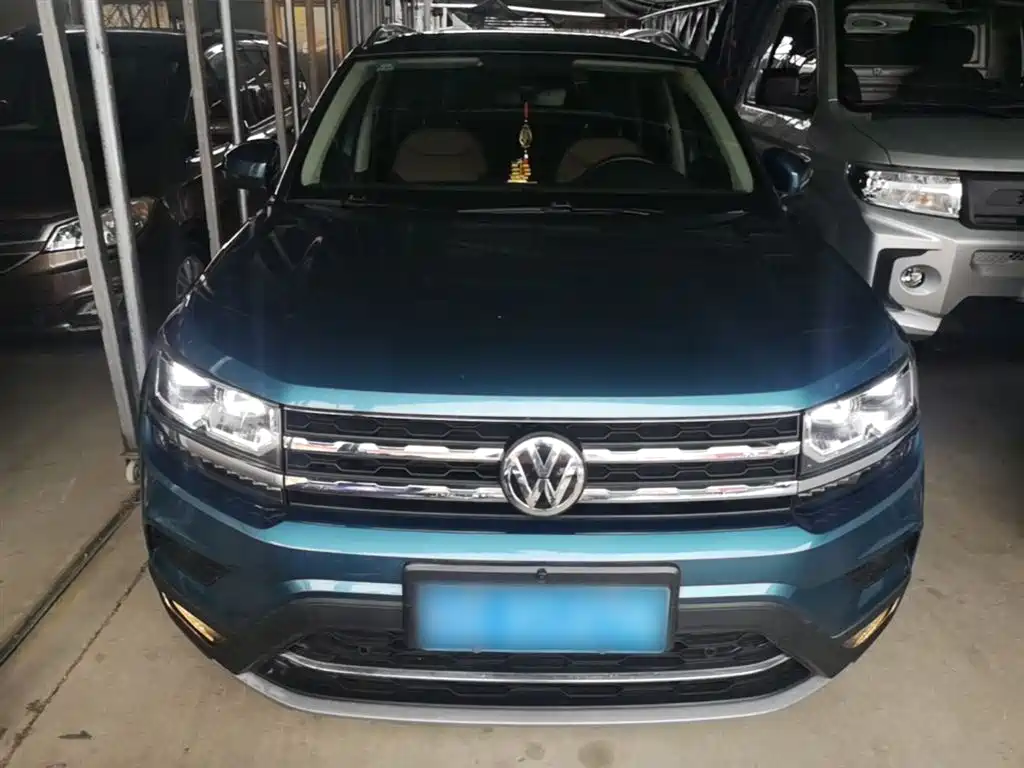 Volkswagen Tharu 2019 Model 330TSI 4WD Flagship Edition China VI фото 3