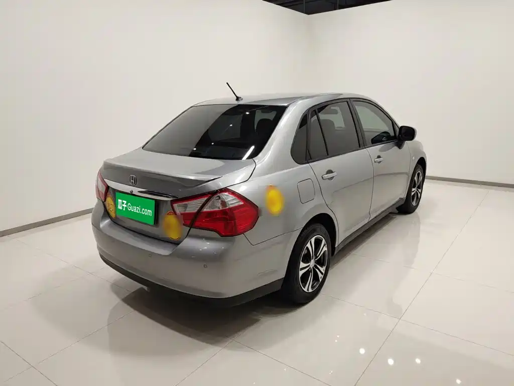 صورة 6 - Venucia D50
