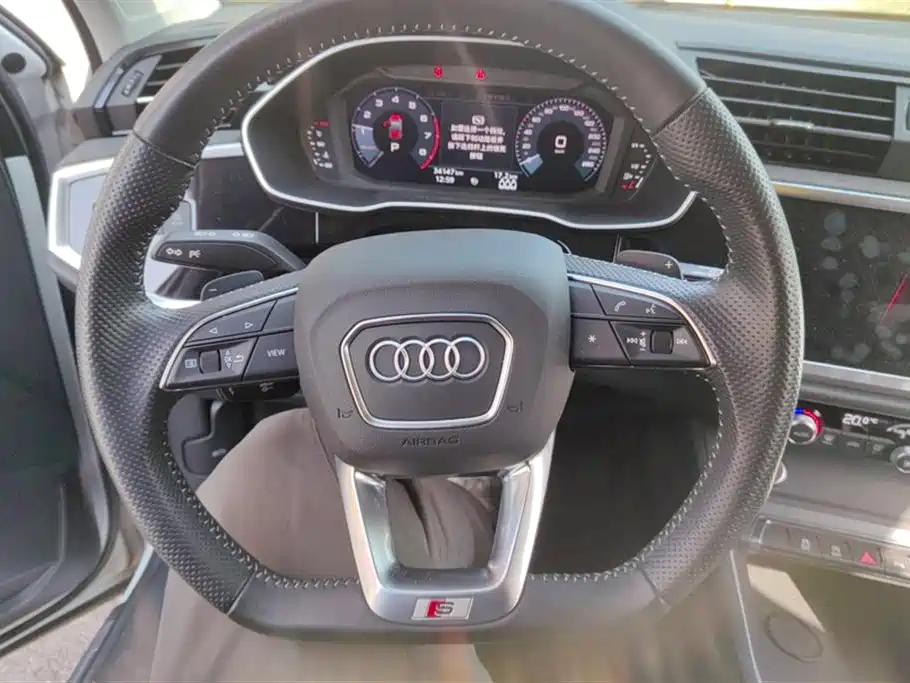 Audi Q3 Sportback 2020 40 TFSI Fashion фото 15