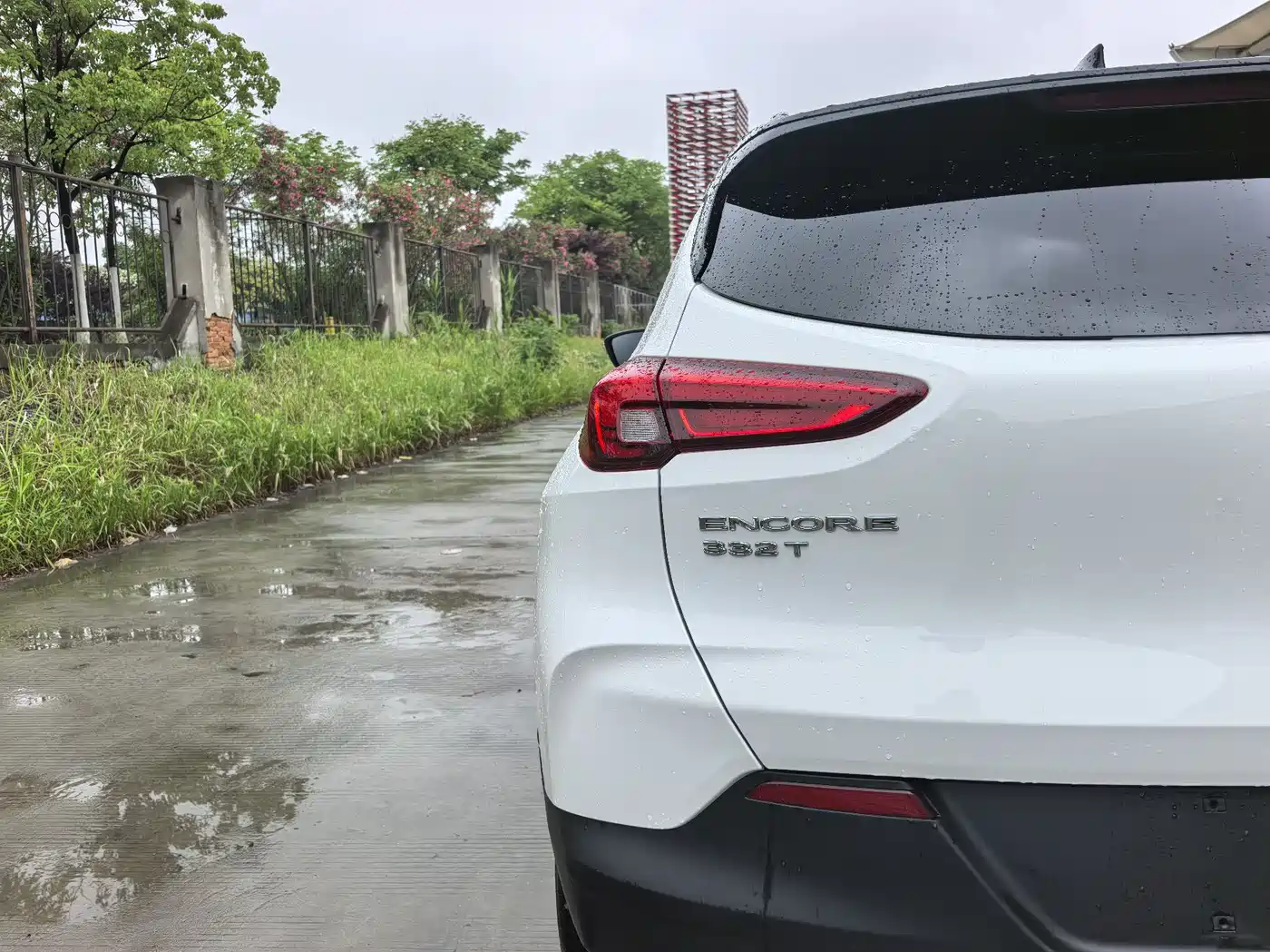 BUICK ANGKOLA