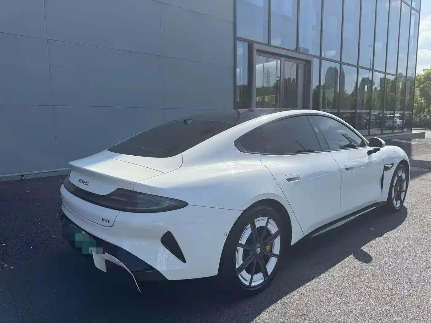 Xiaomi Auto Xiaomi SU7 2024 RWD Long Range Intelligent Driving Edition фото 15