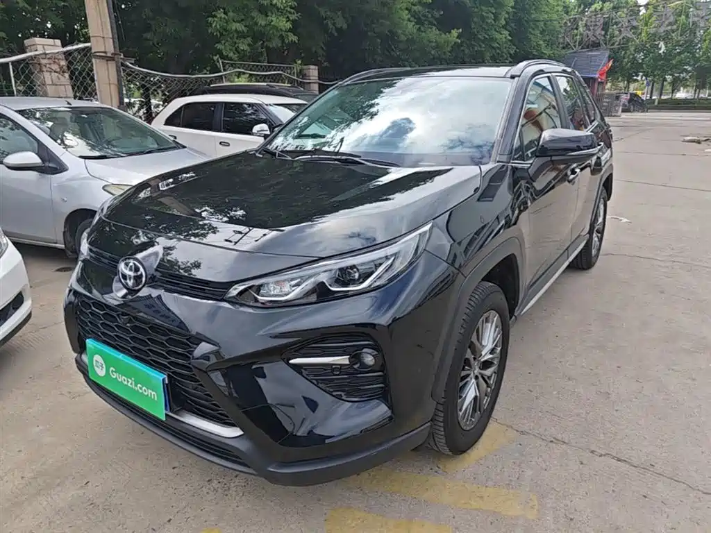 Toyota Wildlander 2023 2.0L CVT AWD Luxury PLUS фото 2