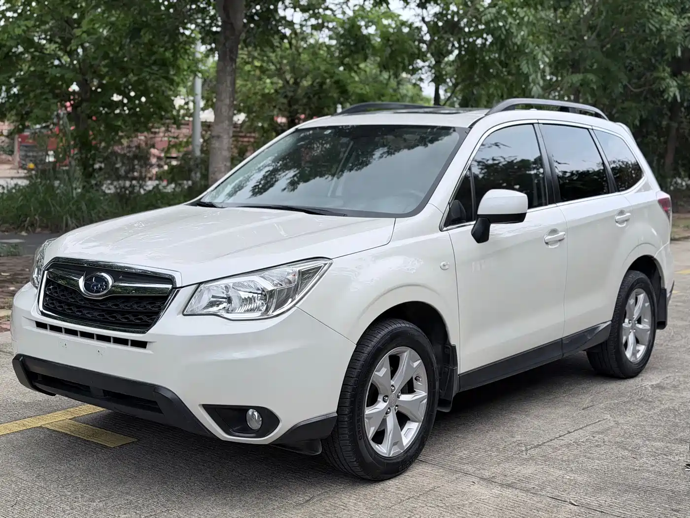 Subaru Forester 2014 2.5i Automatic Elite Edition фото 3