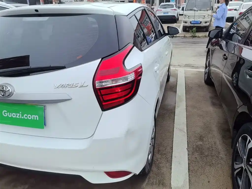 Toyota YARiS L Zhi Xuan 2019 1.5E CVT MeiDong Edition China VI фото 8