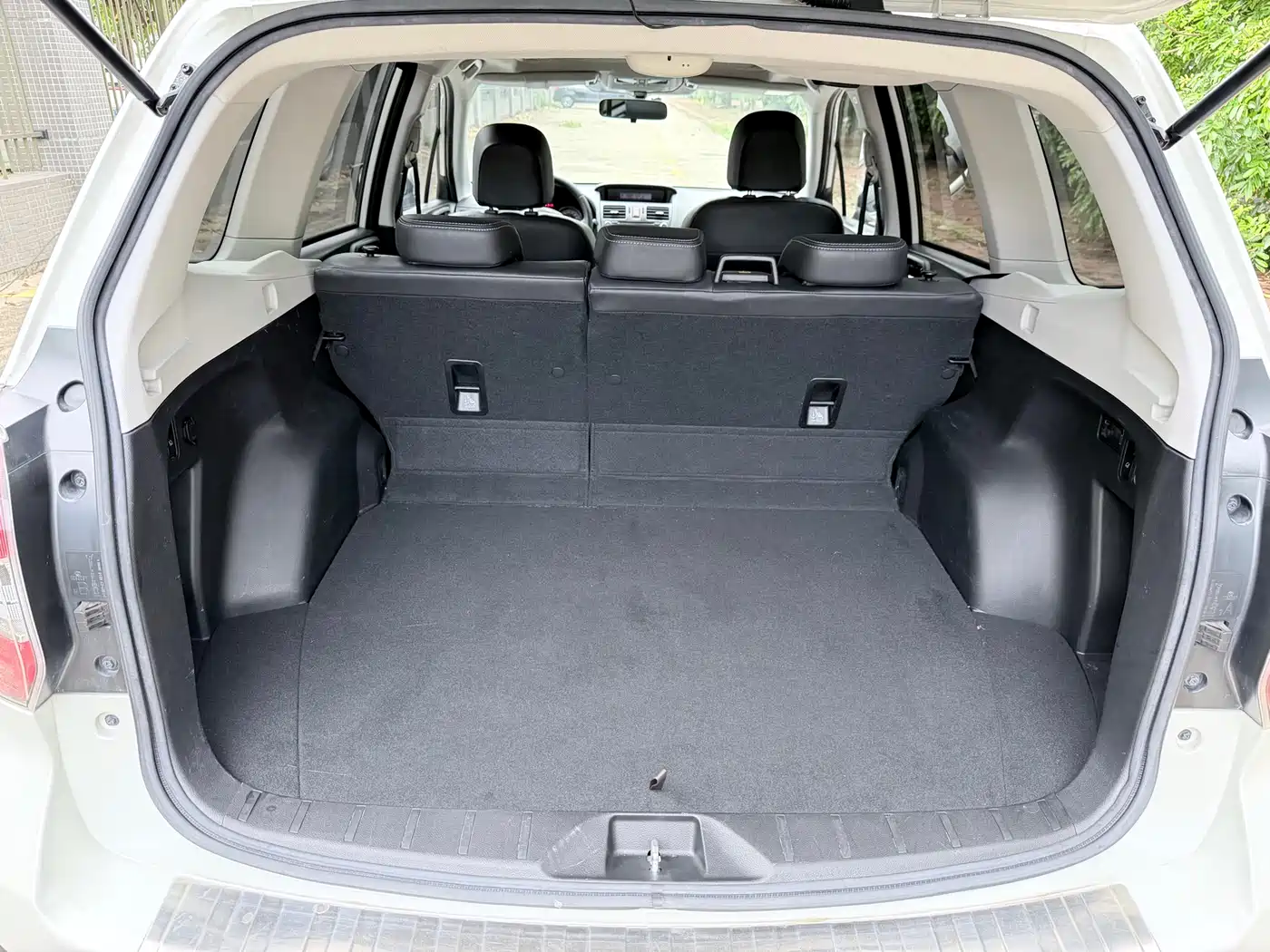 Subaru Forester 2014 2.5i Automatic Elite Edition фото 12