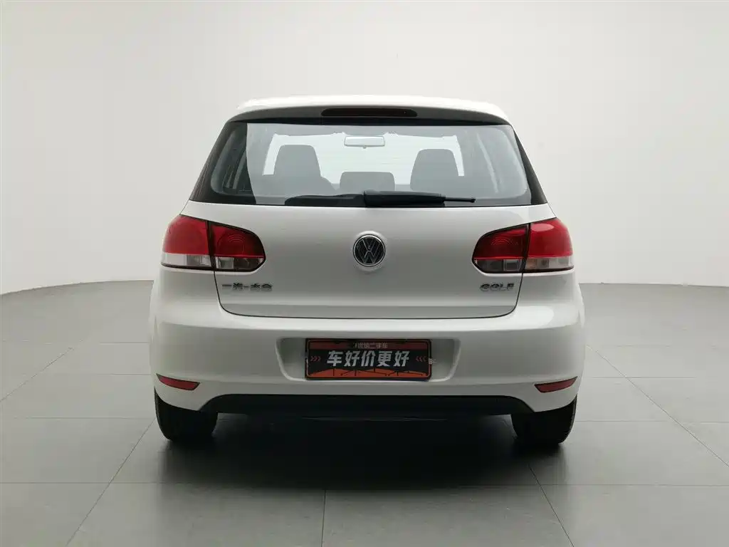 Volkswagen Golf 2012 1.6 Manual Fashion Type фото 4