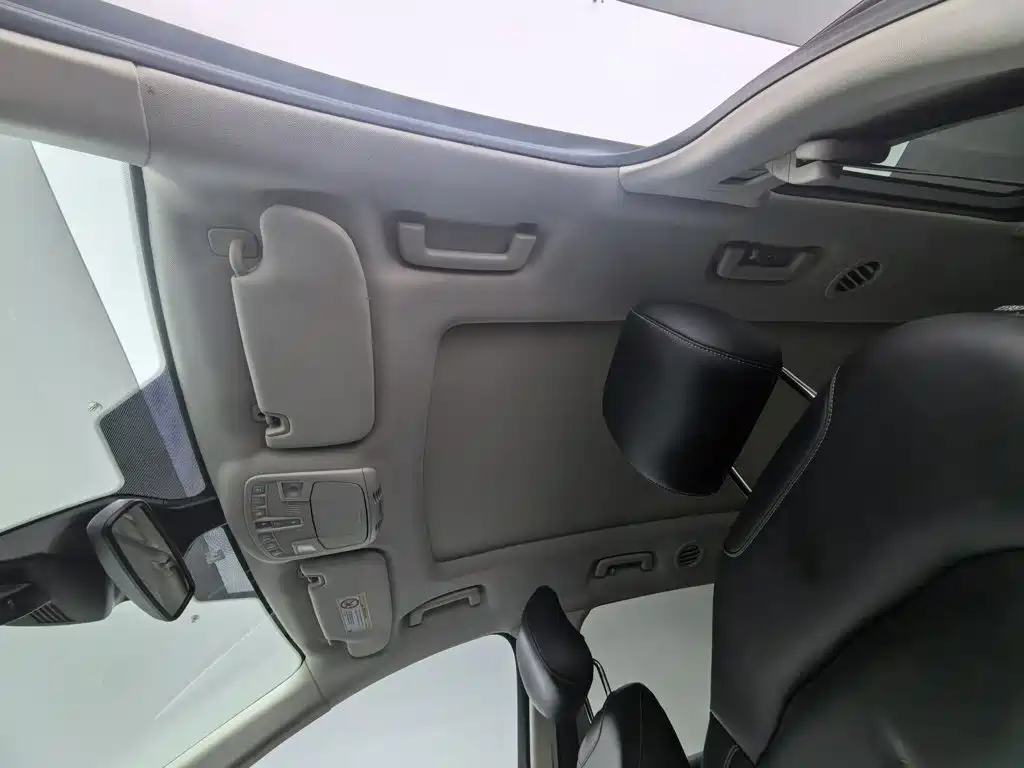 Ford Edge 2022 2021 PLUS EcoBoost 245 FWD Luxury Sharp 7-seater