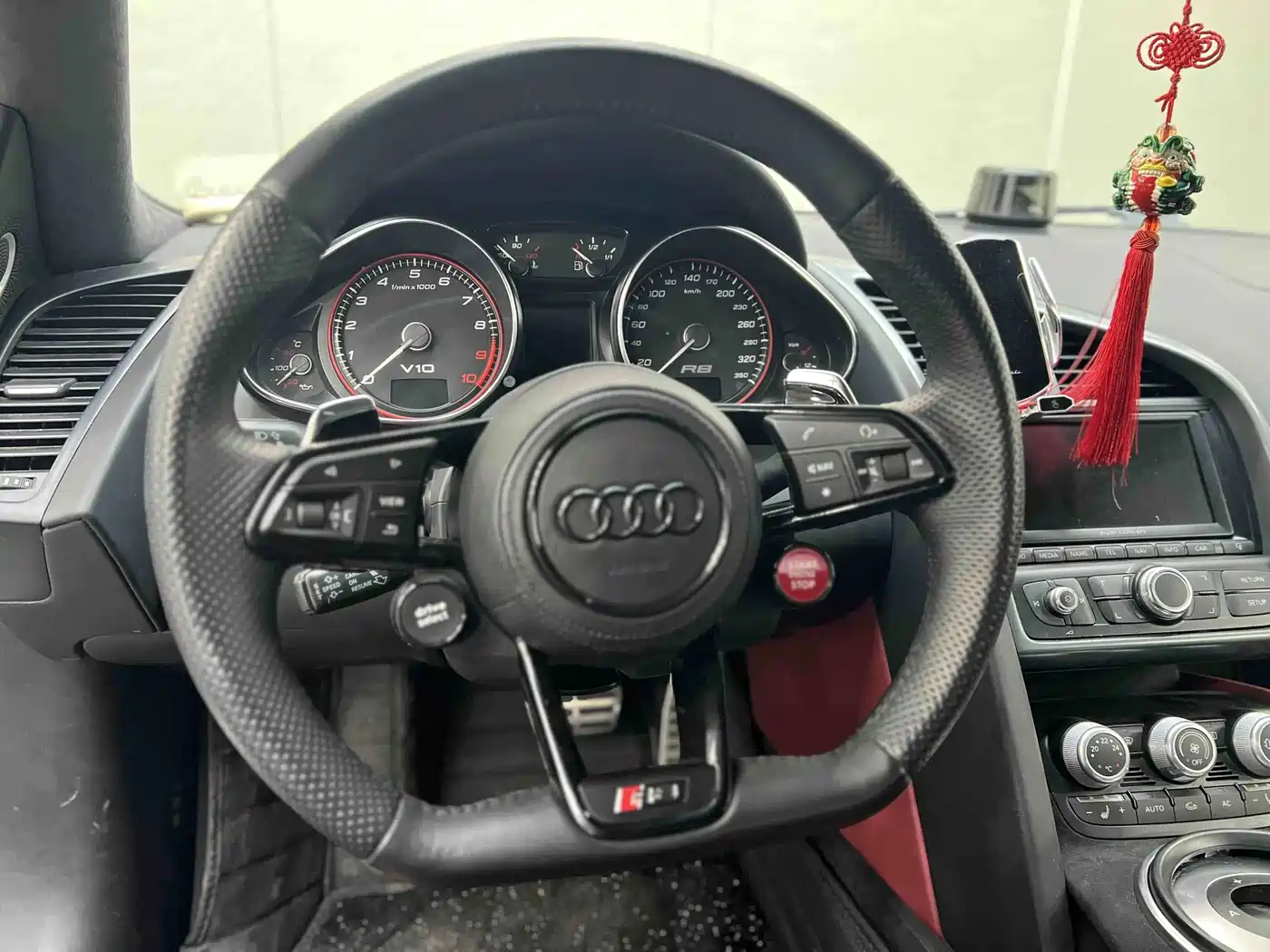 Audi R8 2010 2010 5.2 FSI quattro