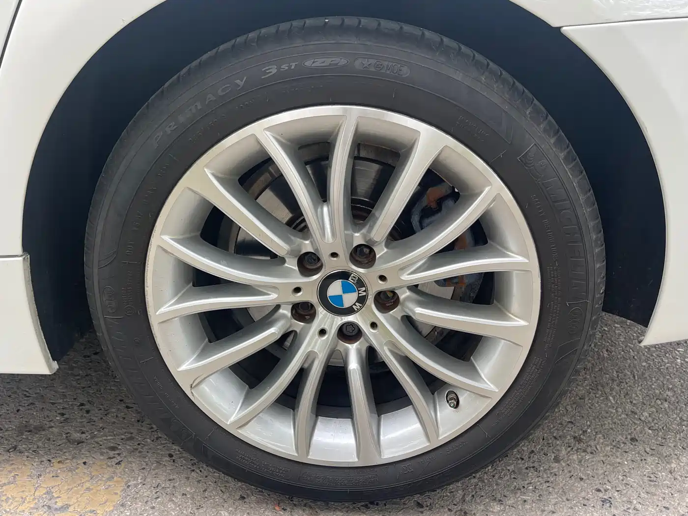 BMW 5 Series 2014 525Li Luxury Design Package фото 14