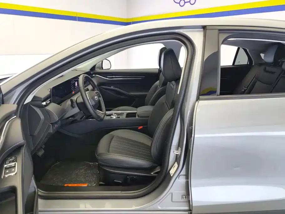 Фото 9 - Ford Mondeo