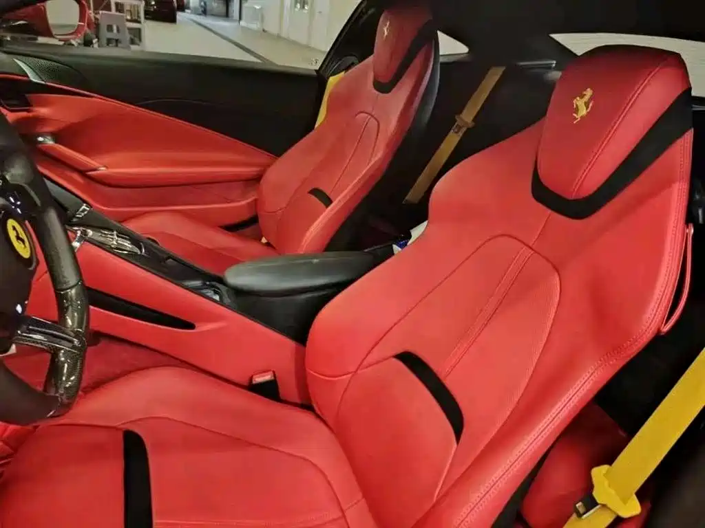 Ferrari Roma 2020 3.9T V8 фото 7