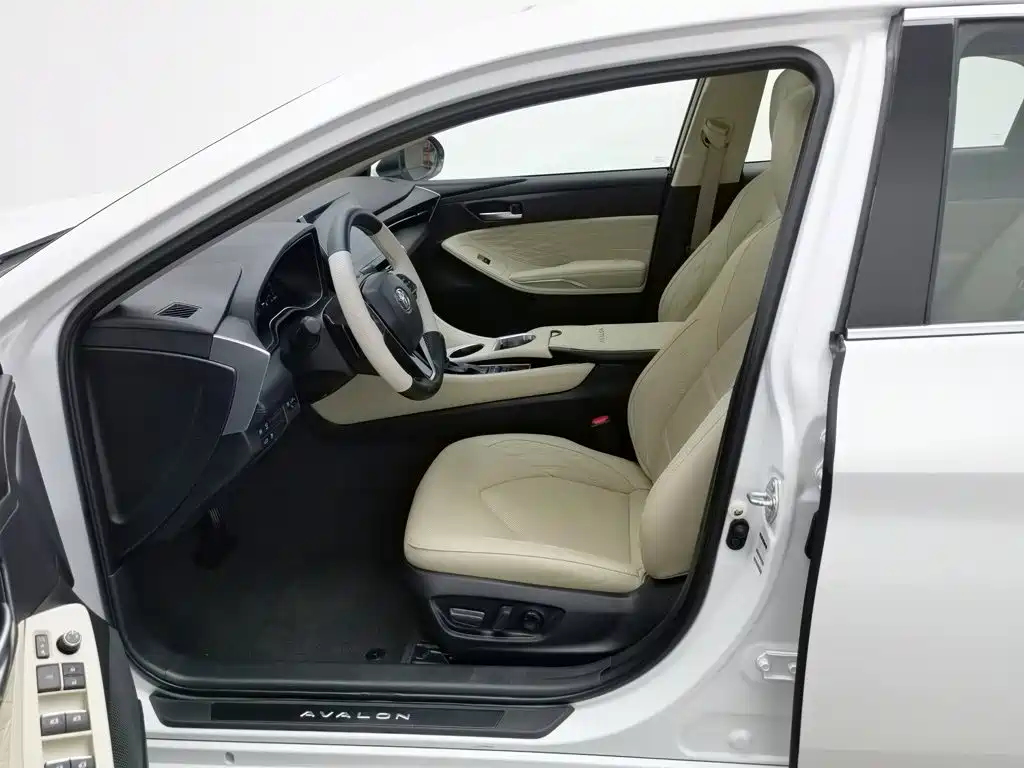Toyota Avalon, миниатюра 10