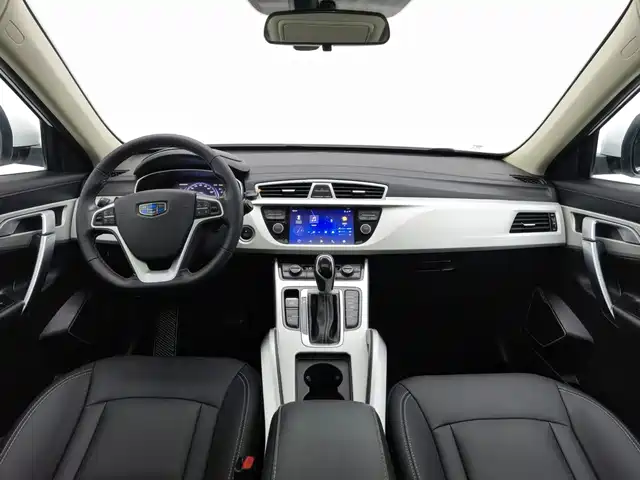 Geely Boyue 2018 1.8TD Automatic 2WD Smart Connect 4G Edition — фото 5