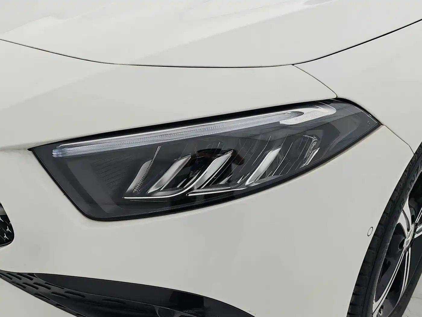 Mercedes-Benz A-Class 2024 A 200 L Fashion Edition фото 12