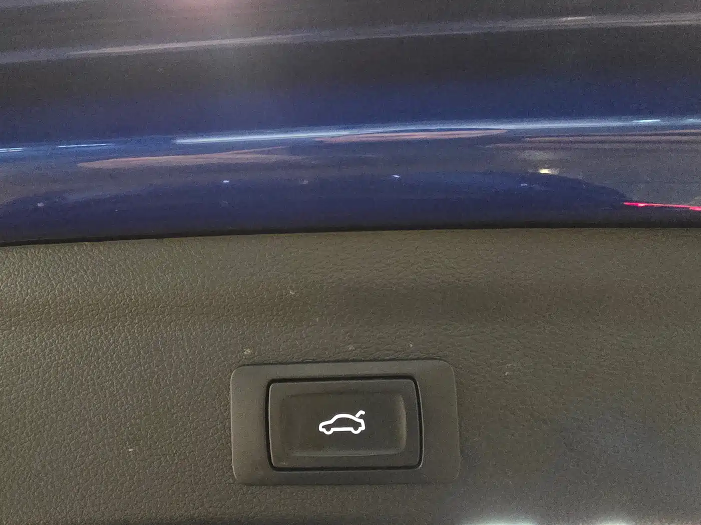Фото 9 - Audi Q3