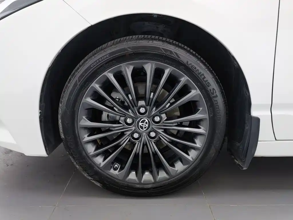 Toyota Avalon, миниатюра 17