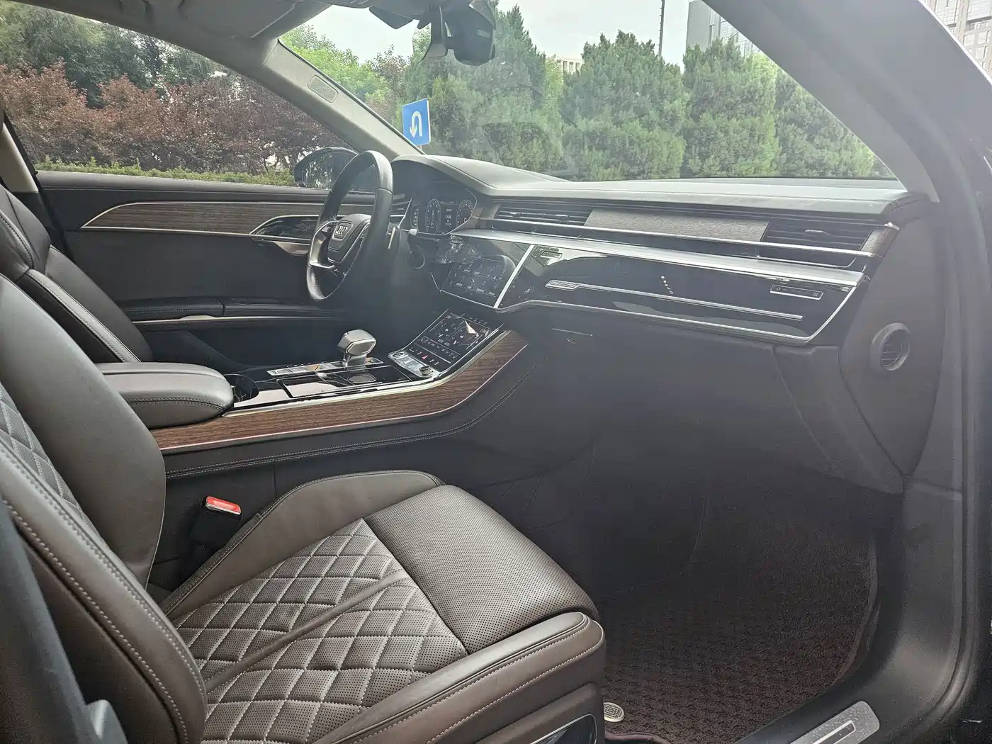 Audi A8 2023 A8L 55 TFSI quattro Flagship фото 8