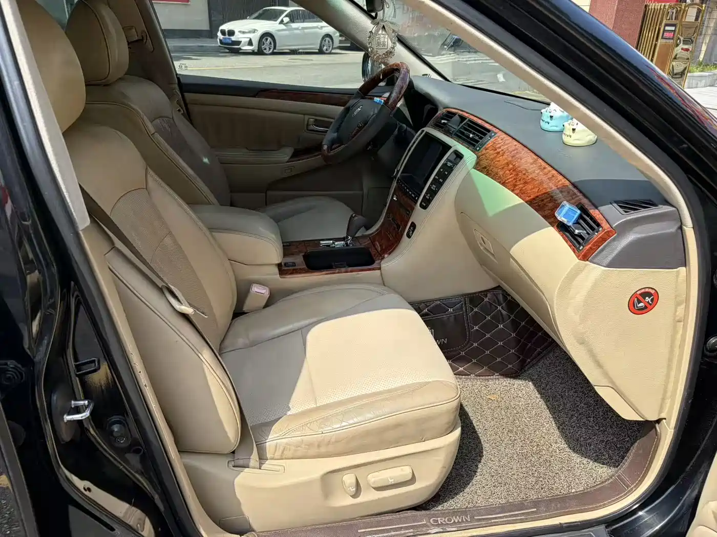 Toyota Crown 2007 2.5L Royal Leather Edition фото 9