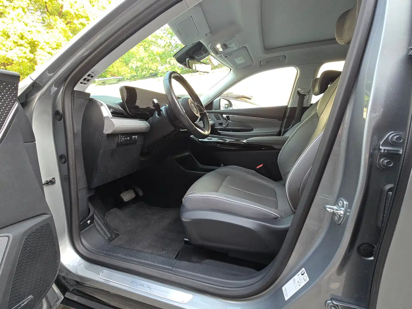 Buick E5 2023 Premium Standard Range Edition фото 9