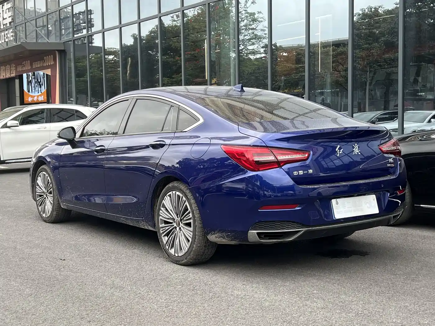 Hongqi H5 2022 Classic 1.5T DCT Flag Rhythm Edition фото 7