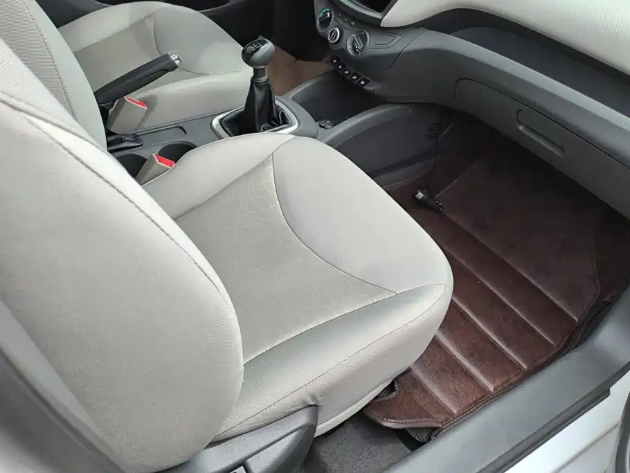 Chevrolet Sail 2018 2018 Sail 3 1.3L Manual Comfort Sunroof