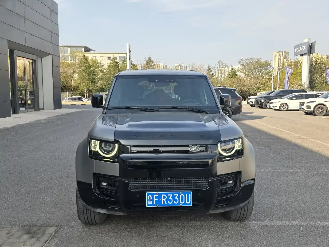 Land Rover Defender 2025 110 3.0T P400 X фото 2