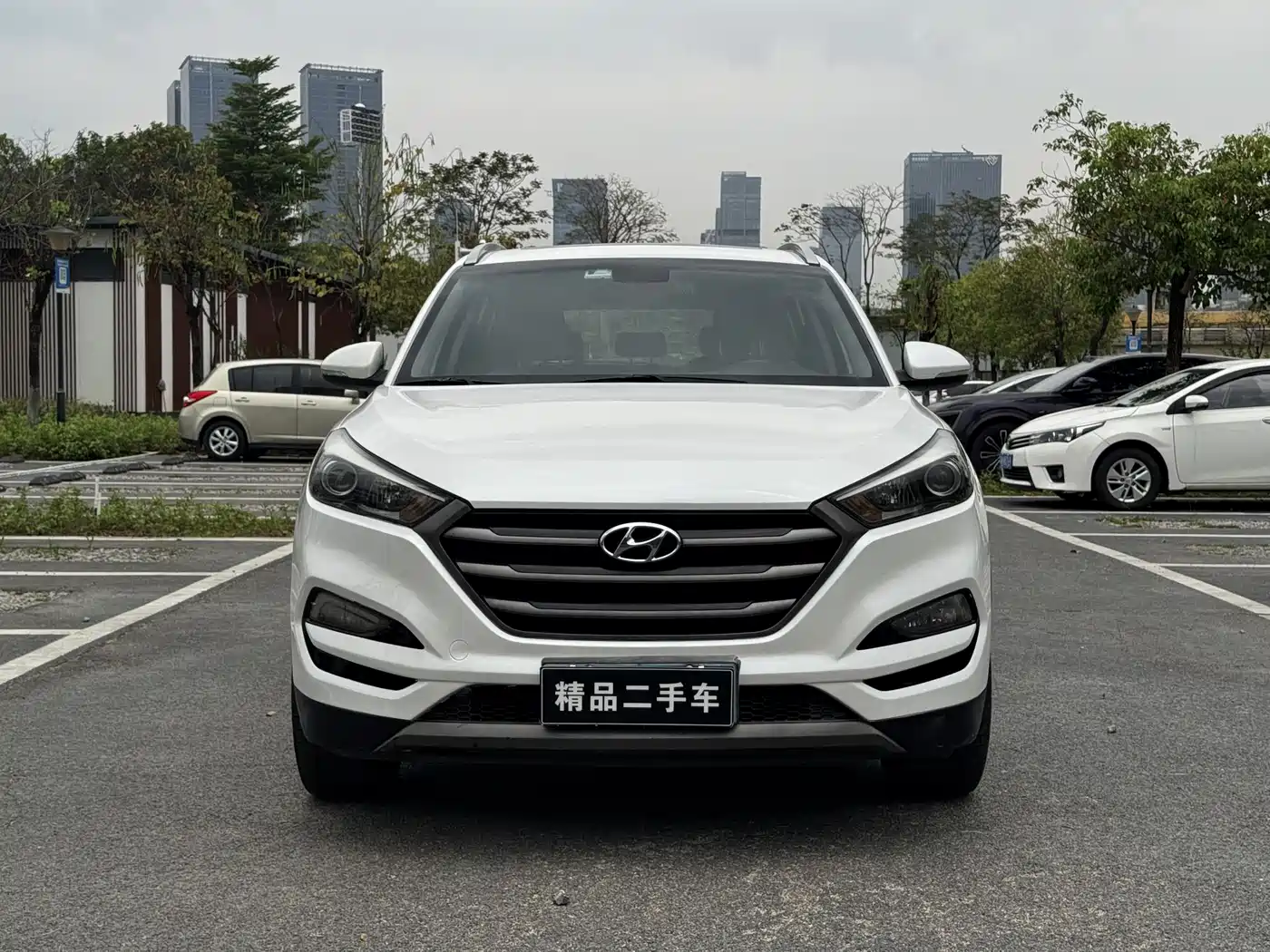 Hyundai Tucson 2015 1.6T Dual Clutch 2WD Smart фото 2