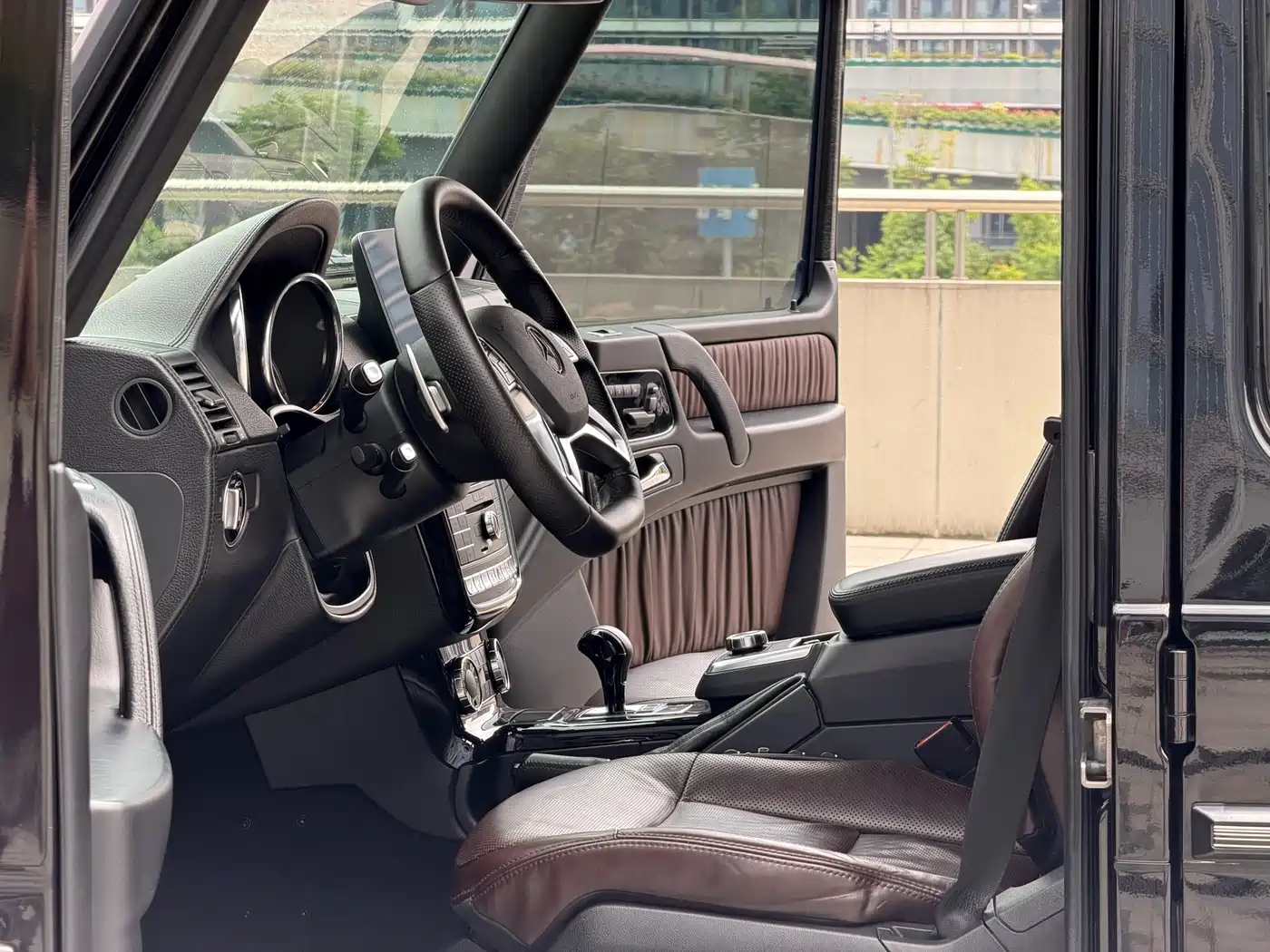 Mercedes-Benz G-Class 2018 G 500 designo Masterpiece Collector's Edition фото 7
