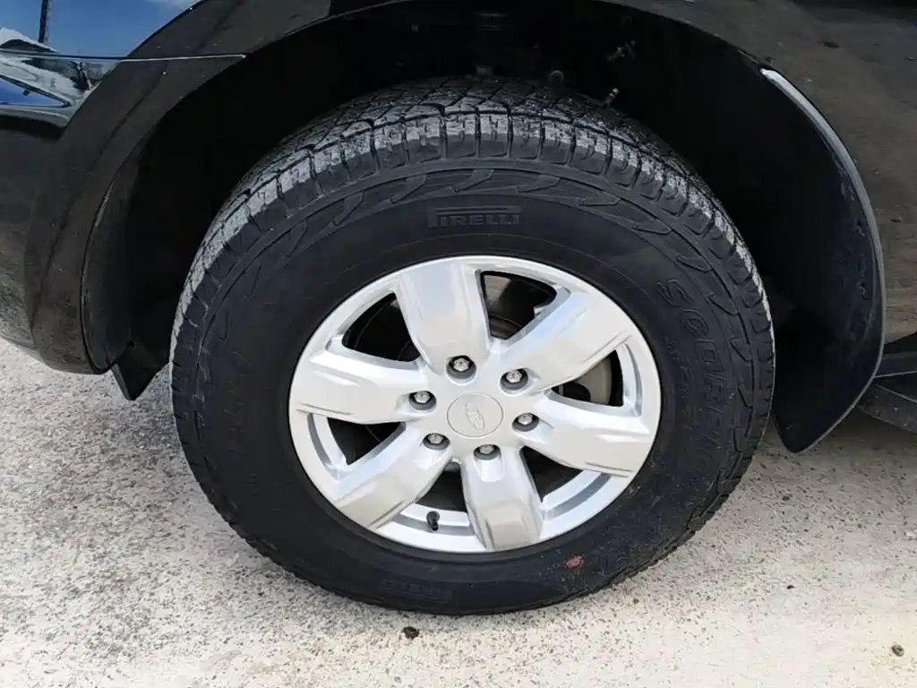 Ford Everest 2023 2020 2.3T Gasoline Automatic 4WD Elite 5-seater