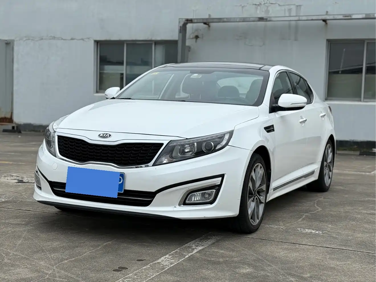 Фото 1 - Kia K5