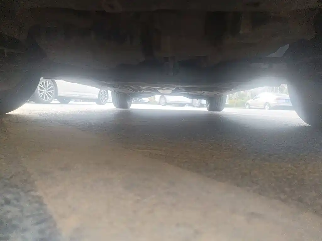 Фото 21 - Volkswagen Tharu