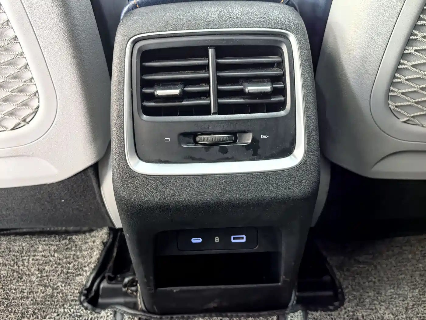 GEELY AUTOMOBILE BOYUE