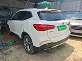 Фото 5 - MG HS