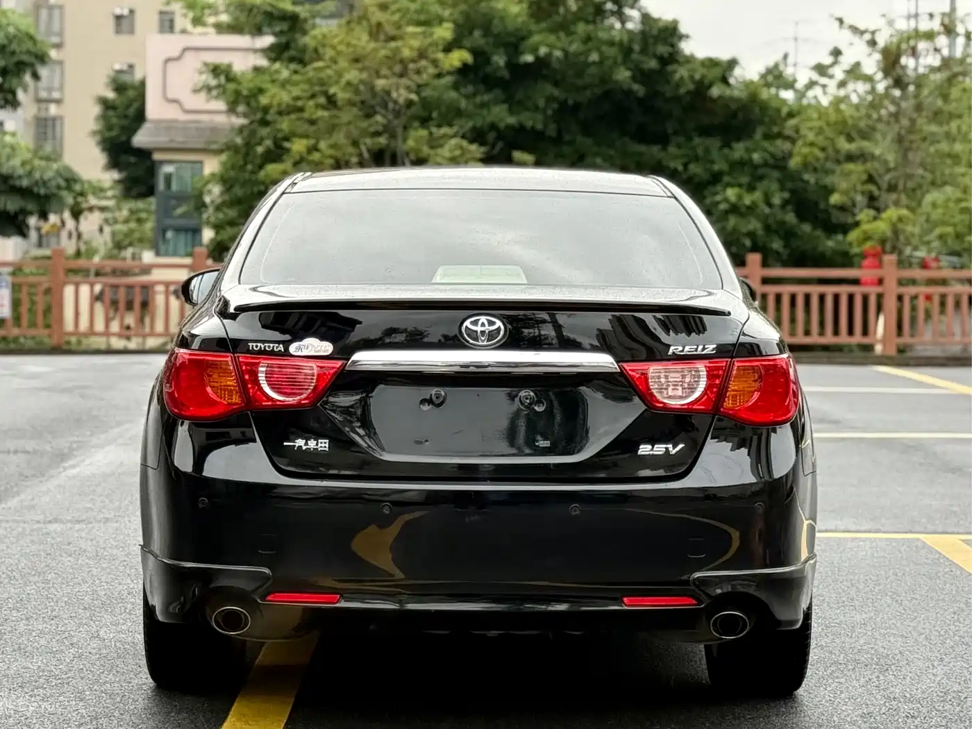Toyota Reiz 2012 2.5V Grace Elite Styling Edition фото 7