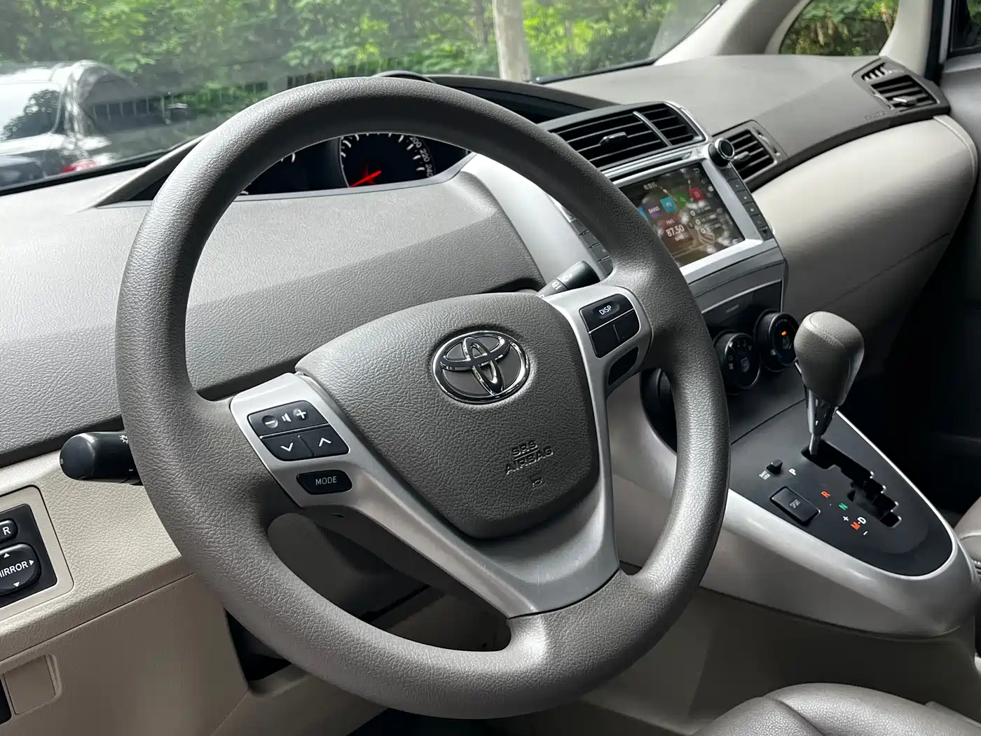 Toyota E'Z 2015 180E CVT Crossover Edition фото 8